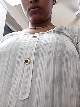 Lets_fun_'s Webcam Show