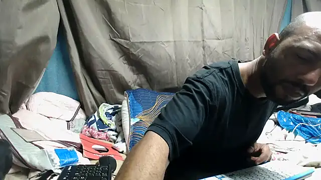 Chat +18 de Camodick ao vivo