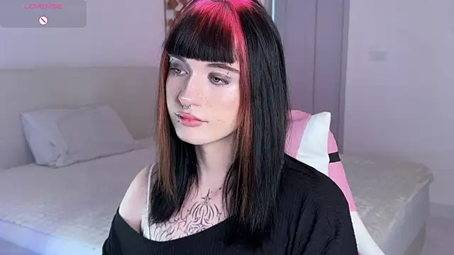 Vailyreb_ Show Webcam