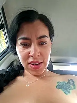 Luianna লাইভ XXX চ্যাট