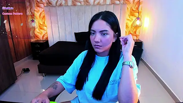 miichael_blackn Live XXX chat