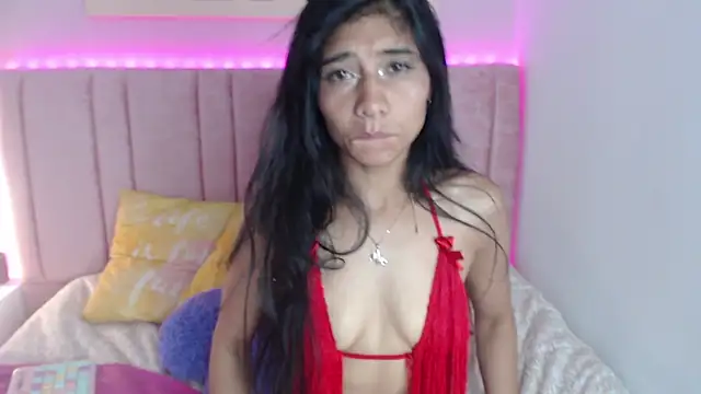 Shamel_Brm Adlı Modelin Canlı XXX Sohbeti