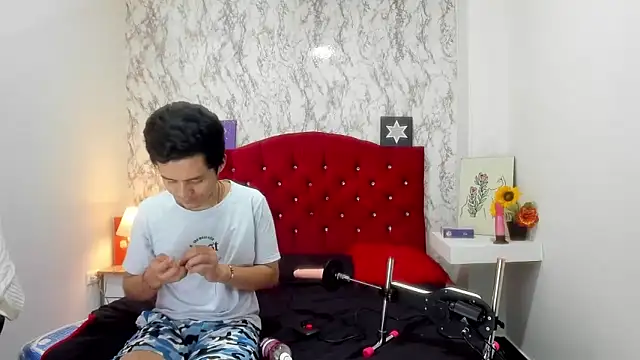 Alejandra_and_James_ Webcam Show