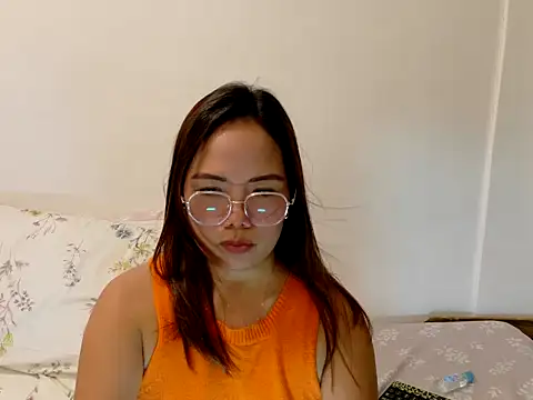 BURBERRY69 Live XXX Chat