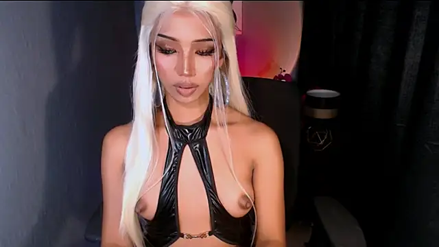 Webkamerová show xUrGoddess_islaCumsAlotx