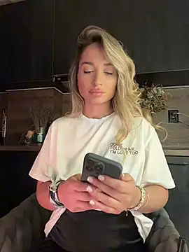 Ivy_Bae Live XXX-Chat