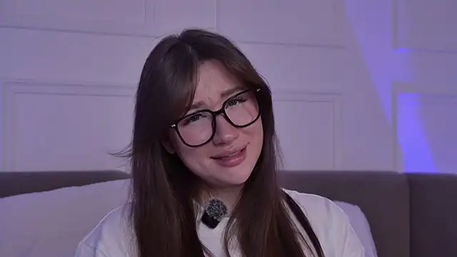 دردشة MeganStrane الجنسية المباشرة