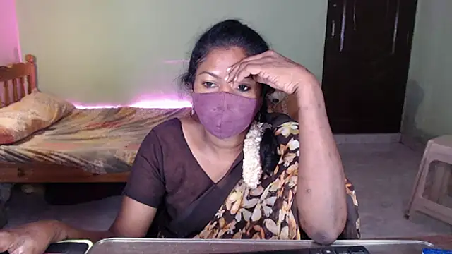 HotGulabi Chat XXX live
