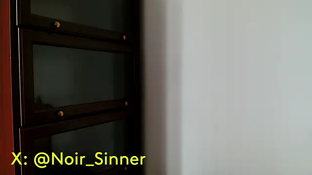 sinnernoir élő XXX-chatje
