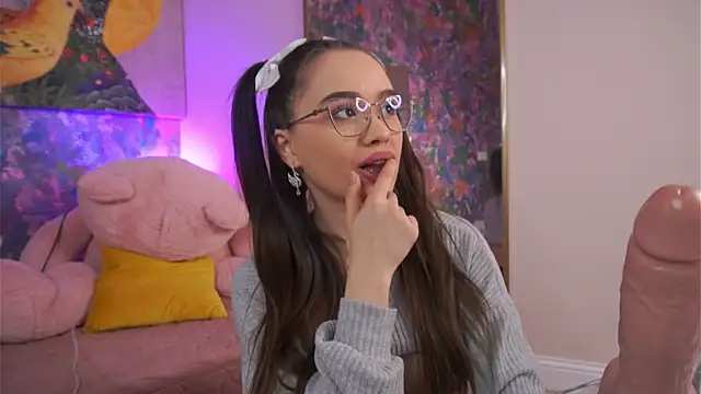 SelenneVoss Show in webcam