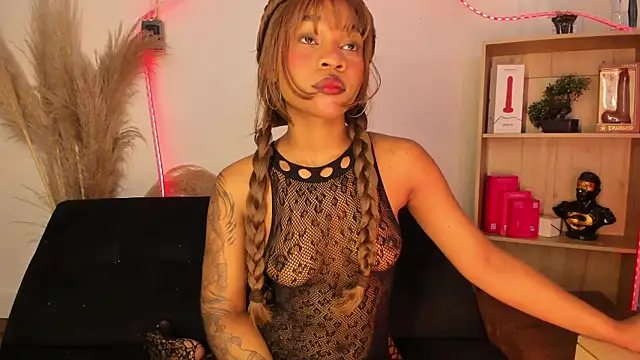 Tylla__のライブXXXチャット