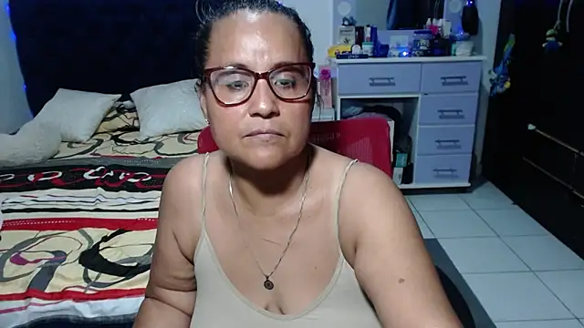 pervert_mommy_ Chat XXX live