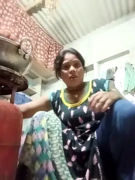 Shreya_pandit's Webcam Show