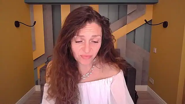 EllaLong 라이브 XXX 채팅