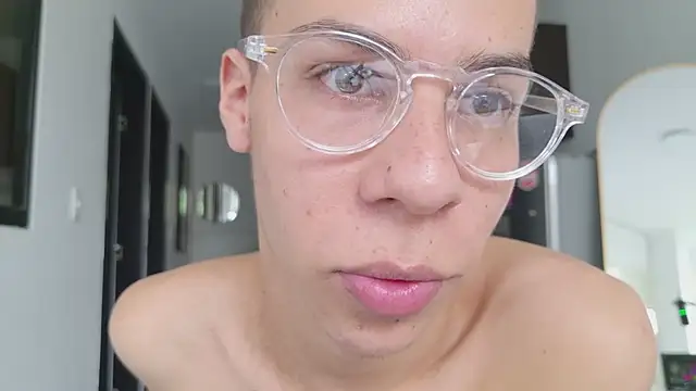 grey___27n Webbikameraesitys