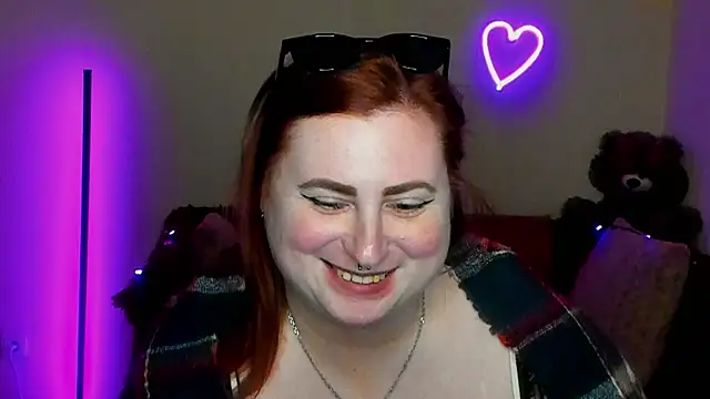 Chat XXX en directo de Alicia_love00