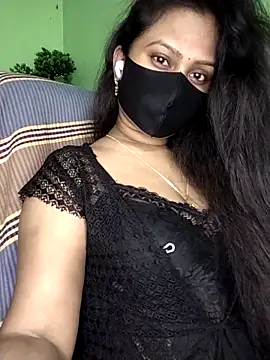 Chat XXX en directo de Idhika-Paul