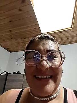 AlexxiaaMat's Live XXX Chat