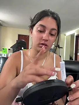 Chat +18 de Lucyfer-fire ao vivo