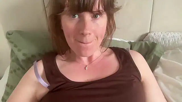redheadrosie69 লাইভ XXX চ্যাট
