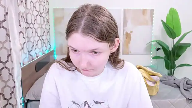 NikaRain's Live XXX Chat