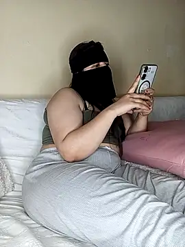 LONA-_-'s Live XXX Chat