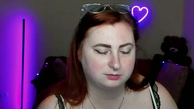 Chat XXX en directo de Alicia_love00