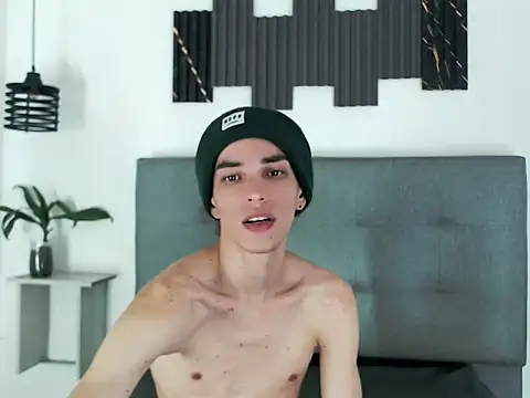 sora_jun – Kamerová šou