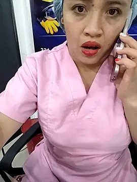 Nurse_Alice-7 在線直播表 演