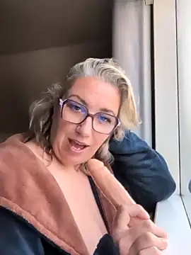 Canadian_BBWn Webbikameraesitys