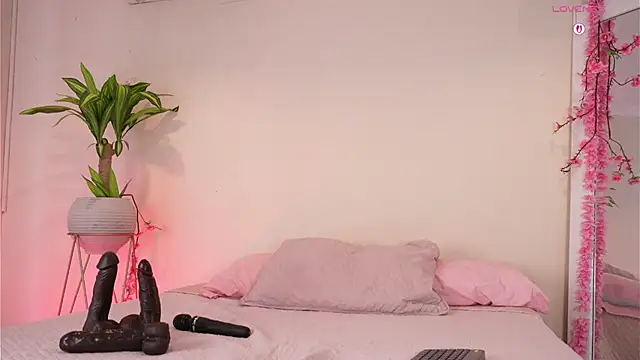Chat XXX en directo de mili_moon_