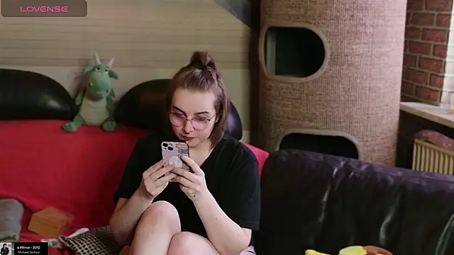 GamerGirl_Eve Webcam Show