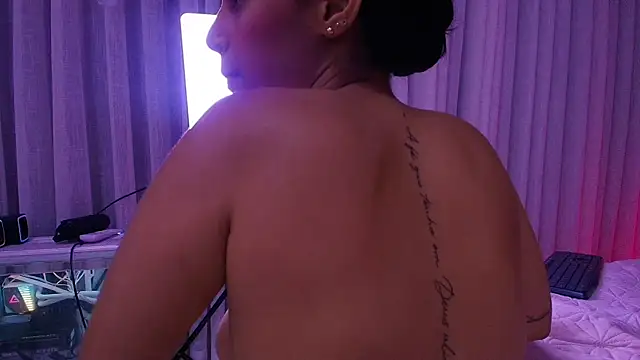 aisha_sh 现场XXX聊天