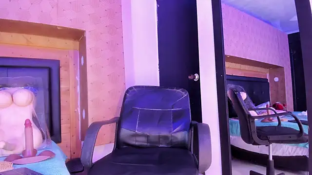 Samantha_Blaze1のウェブカメラショー