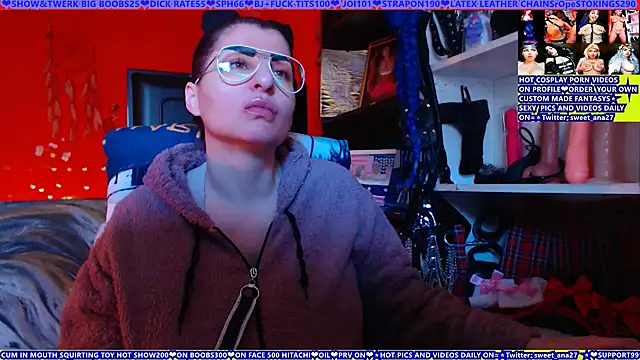 Chatroom XXX en direct de cuminmenowbbyx