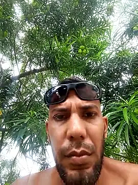Chat +18 de UnreadyChutzpa ao vivo