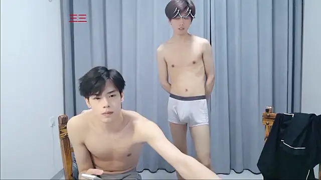 stripcha-798 网络视讯表演