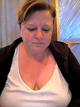 jusichka Live XXX Chat