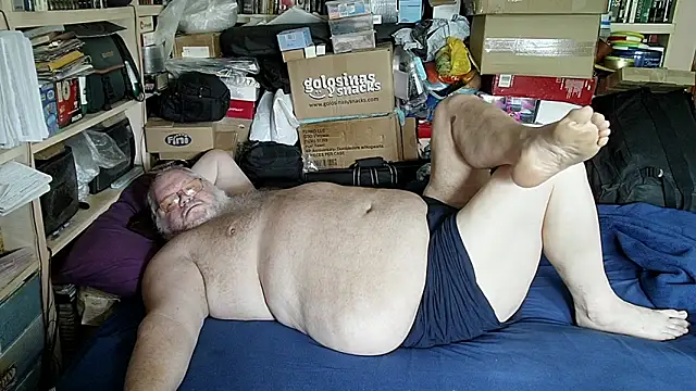 hadeszeuss2 – Naživo XXX chat