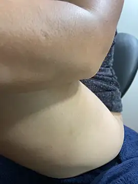 DulceRodriguez1's Live XXX Chat