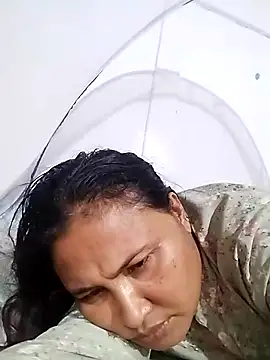 Rashi_bhabi Adlı Modelin Web Kamerası Şovu