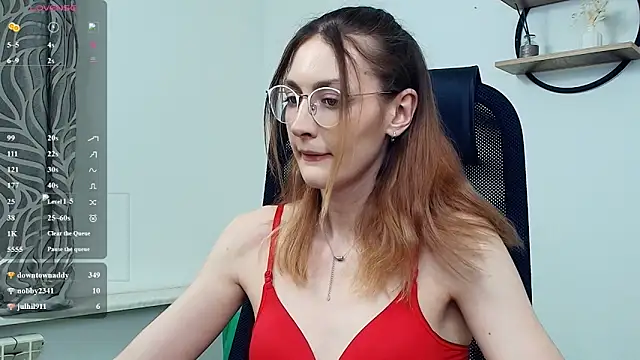 LoraLanett's Live XXX Chat