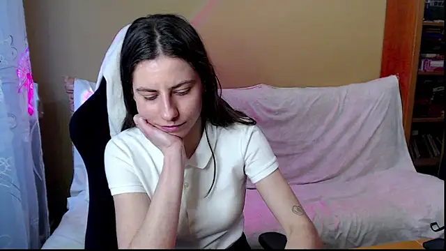 Effy__Stoner: онлайн-секс-чат