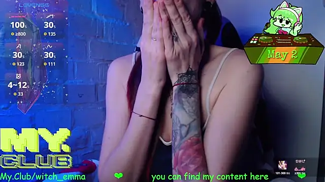 Chat XXX en directo de Witch_Emma