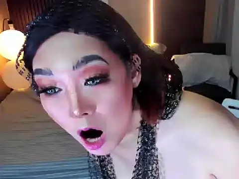 Show modela iSuckMyHardCock na web-kameri