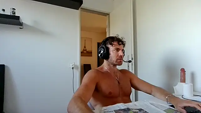 alpha-hunk Live XXX-Chat