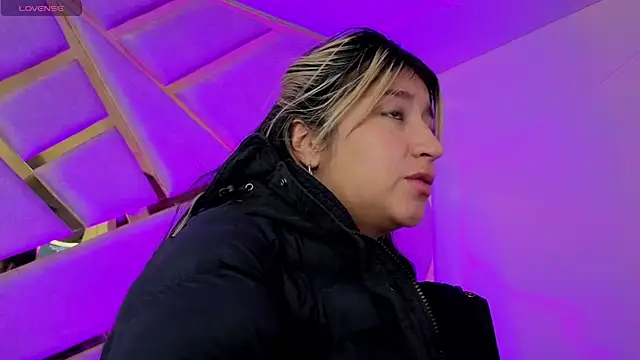 Chat XXX en directo de Dahiana_Dmour_