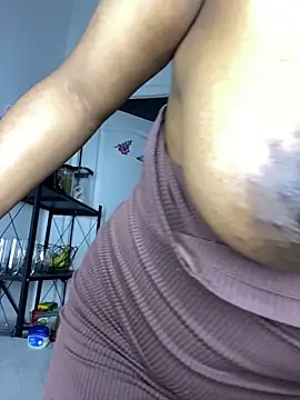 __Fifi Live XXX Chat
