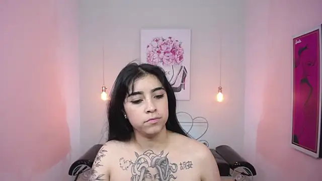 แชท XXX สดของ Adri_gomez_x