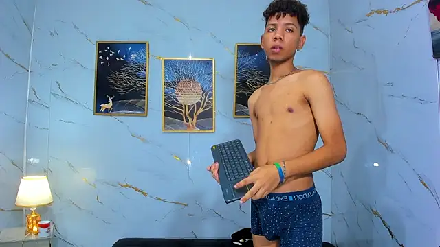 Spicy_guys webkamerás műsora